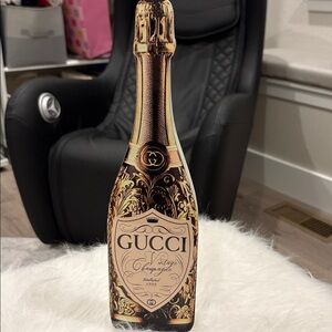 New Gucci Luxury Vintage Champagne Bottle Home Fashion decor Wood